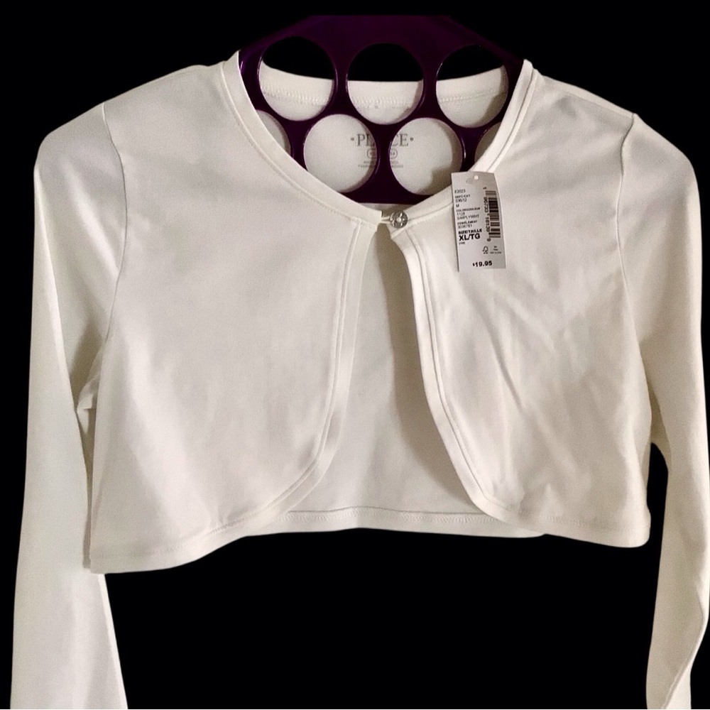 New with tags White Children’s Place Cropped Cardigan size XL